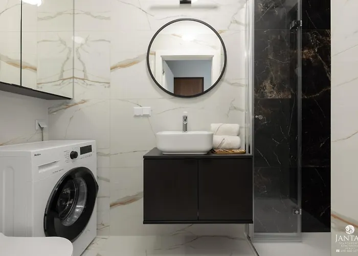 Sloneczny Z Parkingiem W Cenie !!! * Kolobrzeg